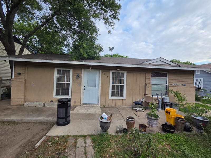 1519 Presidio Avenue, Dallas TX 75216 - Photo 3