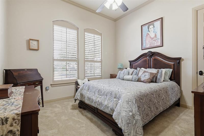 2606 Waters Edge Drive, Granbury TX 76048 - Photo 22