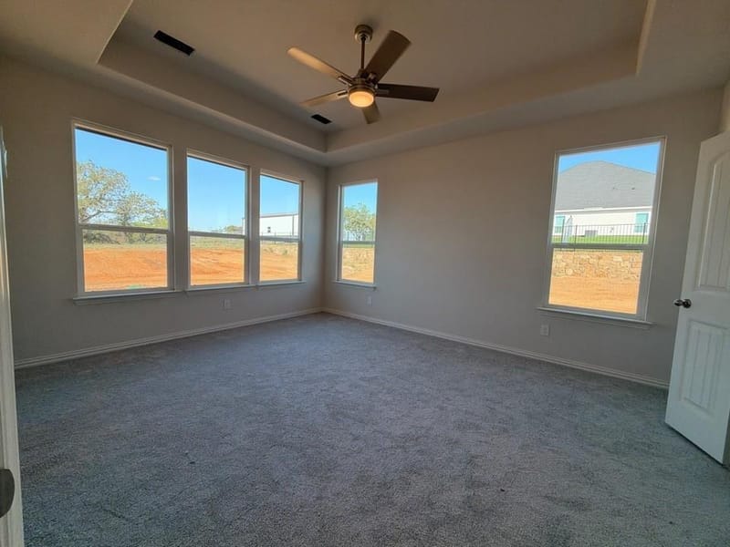 205 Oak Grove Way, Springtown TX 76082 - Photo 6