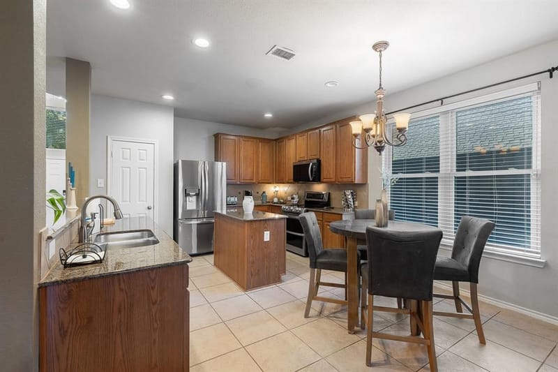 3504 Foxfield Trail, McKinney TX 75071 - Photo 10