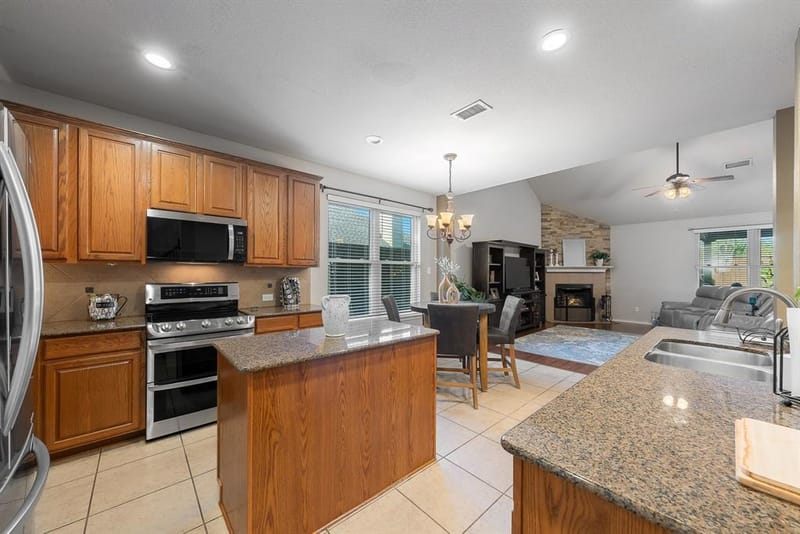3504 Foxfield Trail, McKinney TX 75071 - Photo 8