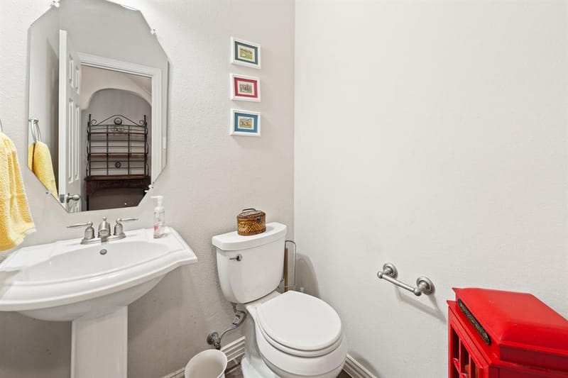 943 Monticello Drive, Burleson TX 76028 - Photo 24