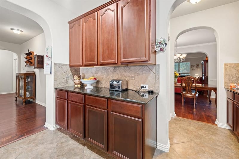943 Monticello Drive, Burleson TX 76028 - Photo 14