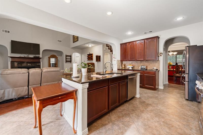943 Monticello Drive, Burleson TX 76028 - Photo 19