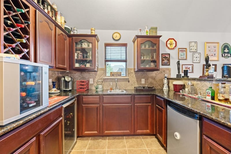 943 Monticello Drive, Burleson TX 76028 - Photo 35