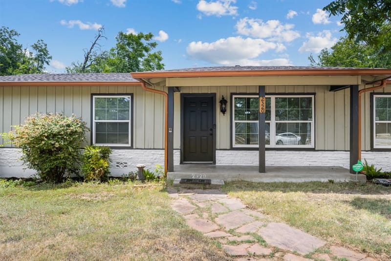 2320 N Edgewood Terrace, Fort Worth TX 76103 - Photo 6