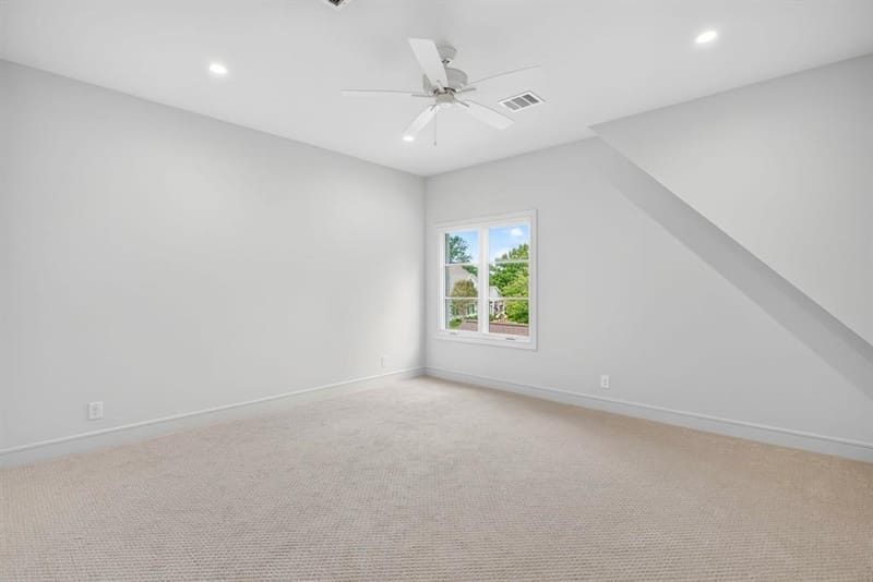 820 Edgefield Road, Fort Worth TX 76107 - Photo 32