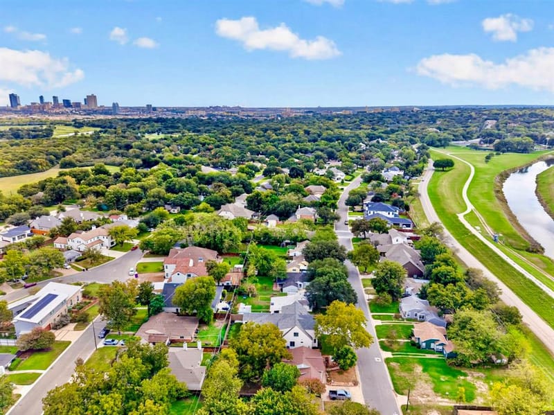 820 Edgefield Road, Fort Worth TX 76107 - Photo 40
