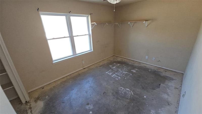 833 James Street, Azle TX 76020 - Photo 36