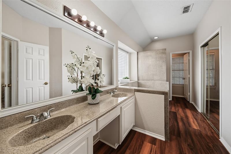 8112 Fireside Drive, North Richland Hills TX 76182 - Photo 23