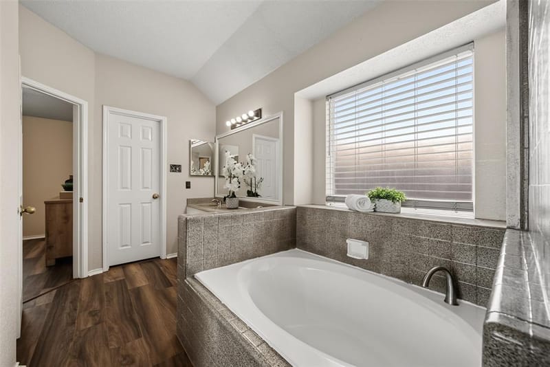 8112 Fireside Drive, North Richland Hills TX 76182 - Photo 25