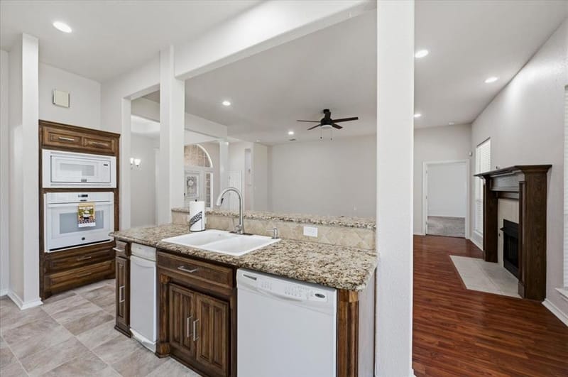 5425 Appalachian Way, Fort Worth TX 76123 - Photo 17
