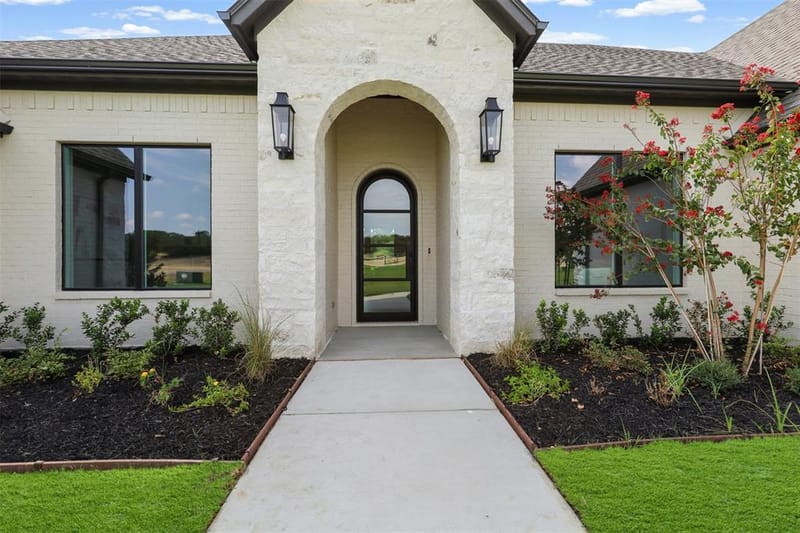 509 Acorn Trail, Granbury TX 76049 - Photo 5
