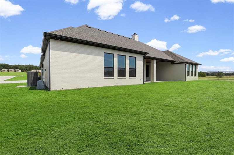 509 Acorn Trail, Granbury TX 76049 - Photo 40