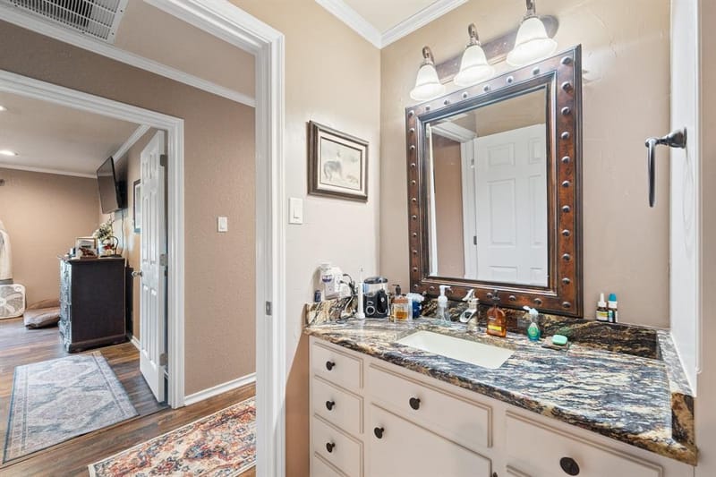 7208 E County Road 405, Alvarado TX 76009 - Photo 19