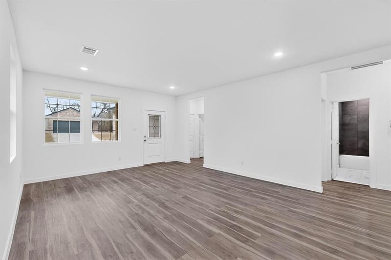 4523 Metropolitan Avenue, Dallas TX 75210 - Photo 7