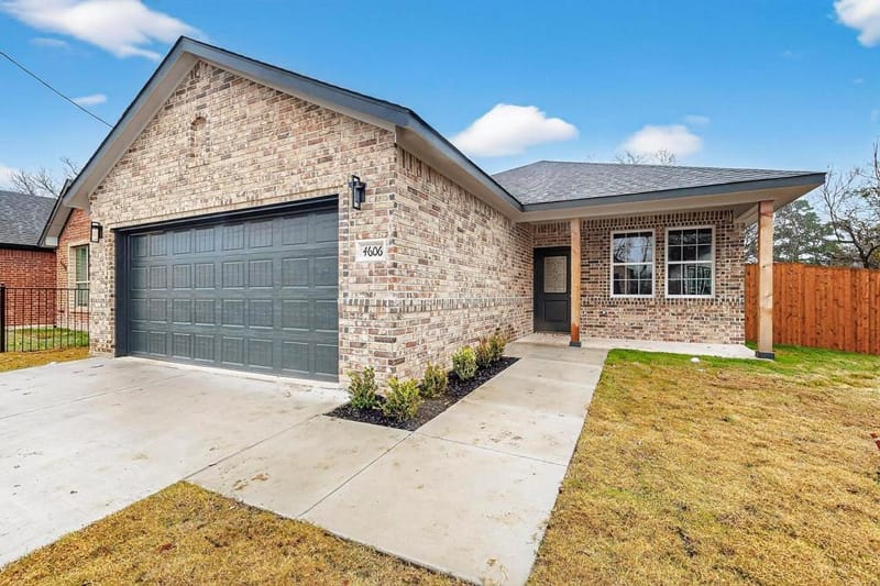 4523 Metropolitan Avenue, Dallas TX 75210
