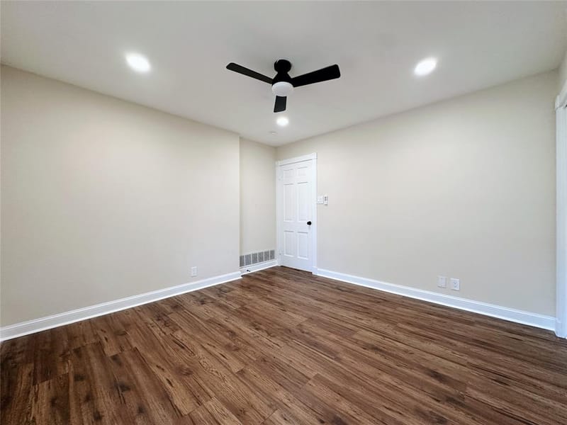 1814 Walnut Avenue, Carrollton TX 75006 - Photo 21