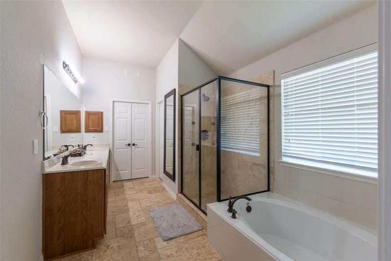 913 Caudle Lane, Savannah TX 76227 - Photo 26
