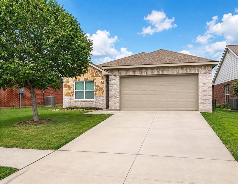 2021 Meadow Park Drive, Princeton TX 75407
