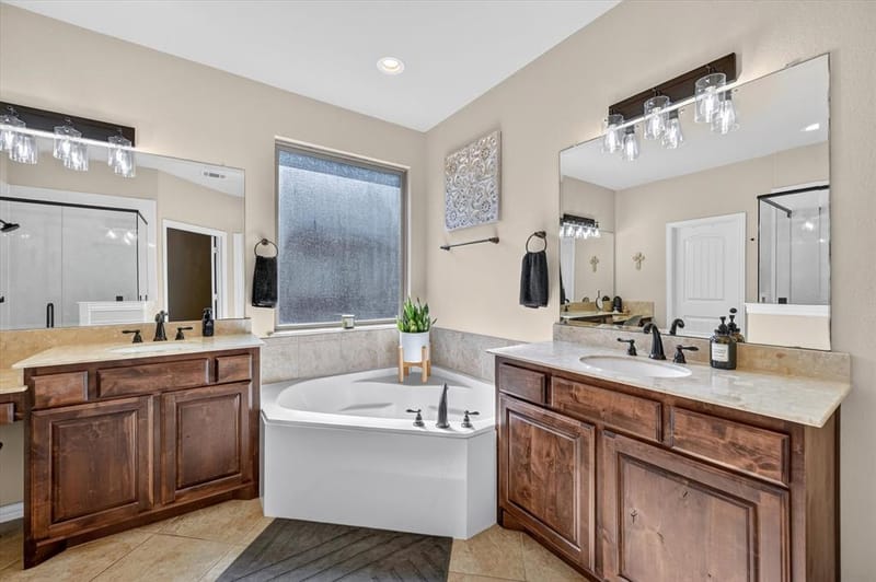 1156 Blue Sky Lane, Burleson TX 76058 - Photo 27