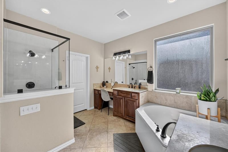 1156 Blue Sky Lane, Burleson TX 76058 - Photo 24
