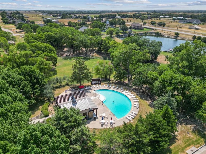 1352 Bateman Lane, Celina TX 75009 - Photo 37