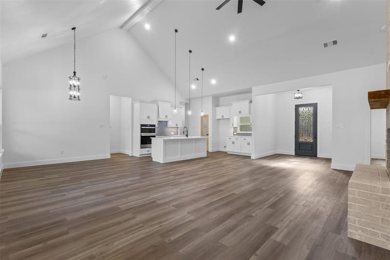 5609 Thousand Oaks Drive, Joshua TX 76058 - Photo 13