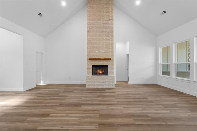 5609 Thousand Oaks Drive, Joshua TX 76058 - Photo 11