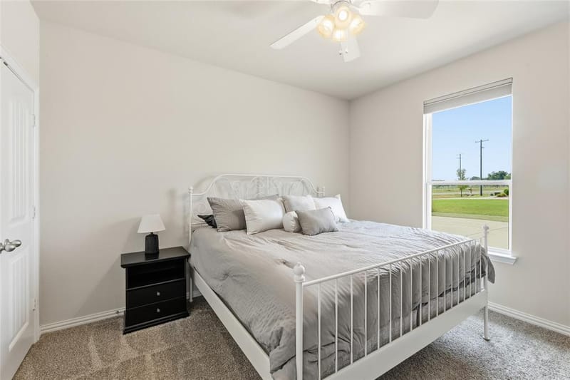 1212 County Road 4797, Springtown TX 76082 - Photo 27