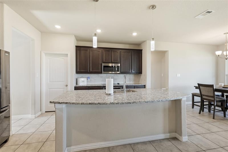 1212 County Road 4797, Springtown TX 76082 - Photo 12