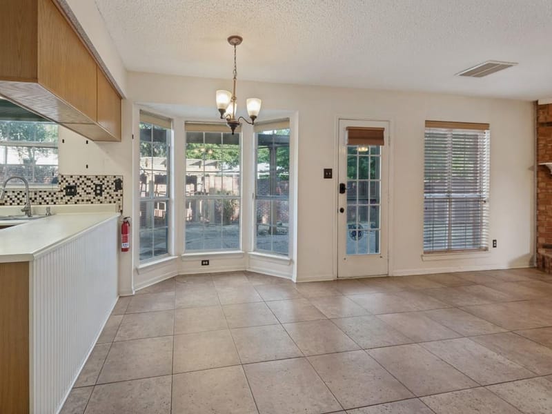 606 Berkley Drive, Grapevine TX 76051 - Photo 6