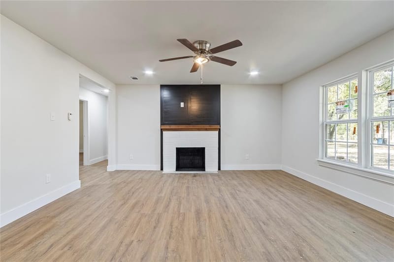 2029 Lynnhaven Road, Fort Worth TX 76103 - Photo 5