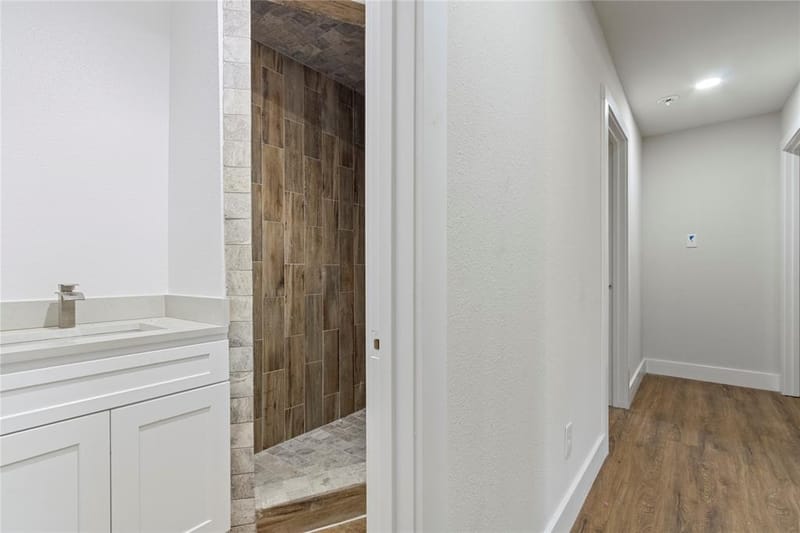 2029 Lynnhaven Road, Fort Worth TX 76103 - Photo 10