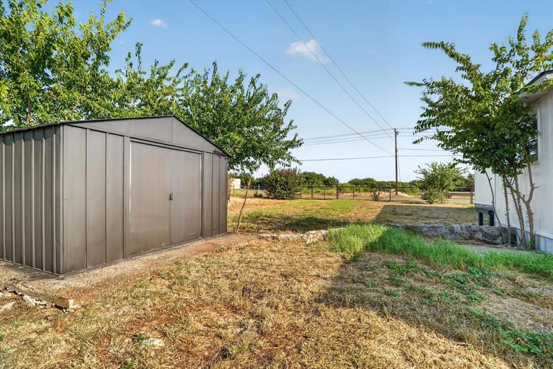 3205 Oak Hill Drive, Granbury TX 76048 - Photo 24
