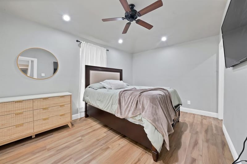 1102 Ash Street, Irving TX 75060 - Photo 22