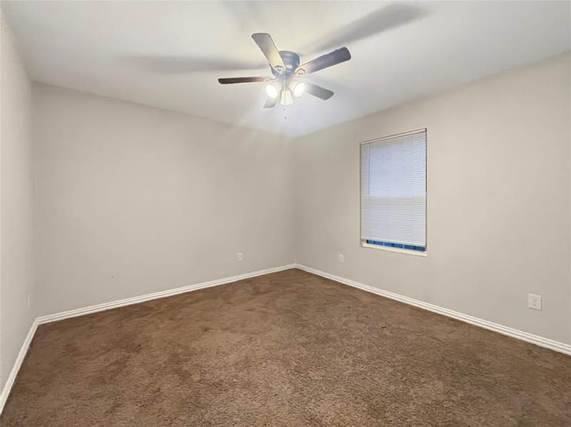 4831 Burnside Avenue, Dallas TX 75216 - Photo 17