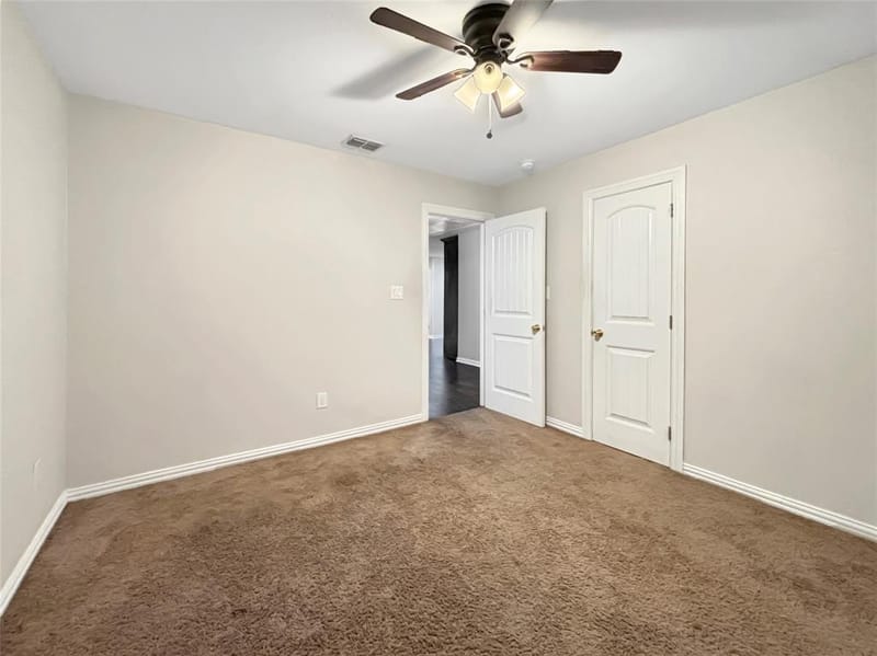 4831 Burnside Avenue, Dallas TX 75216 - Photo 14