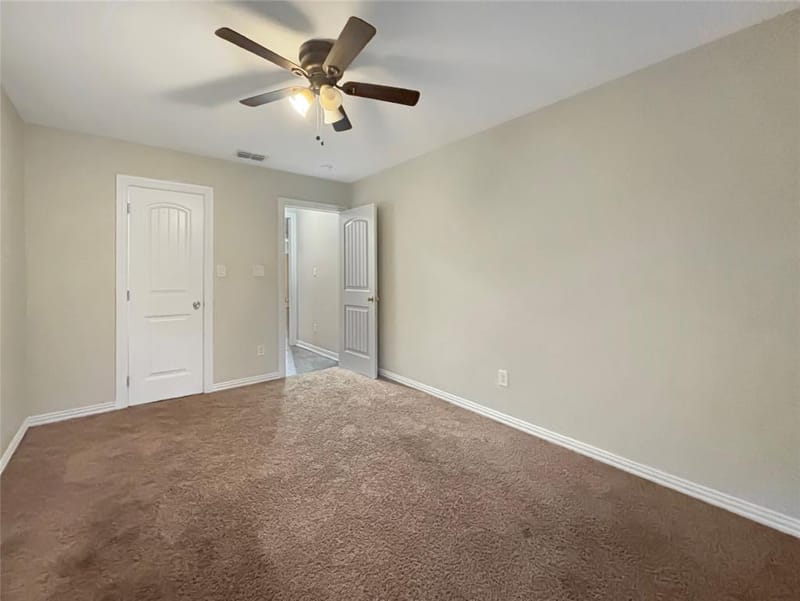 4831 Burnside Avenue, Dallas TX 75216 - Photo 15