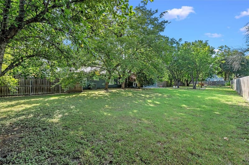2200 Lyle Avenue, Waco TX 76708 - Photo 16