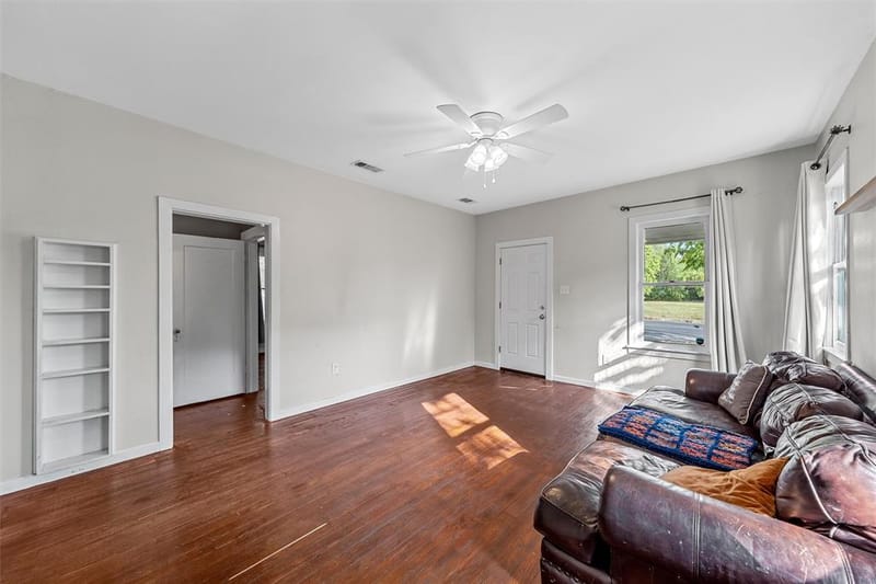 2200 Lyle Avenue, Waco TX 76708 - Photo 4