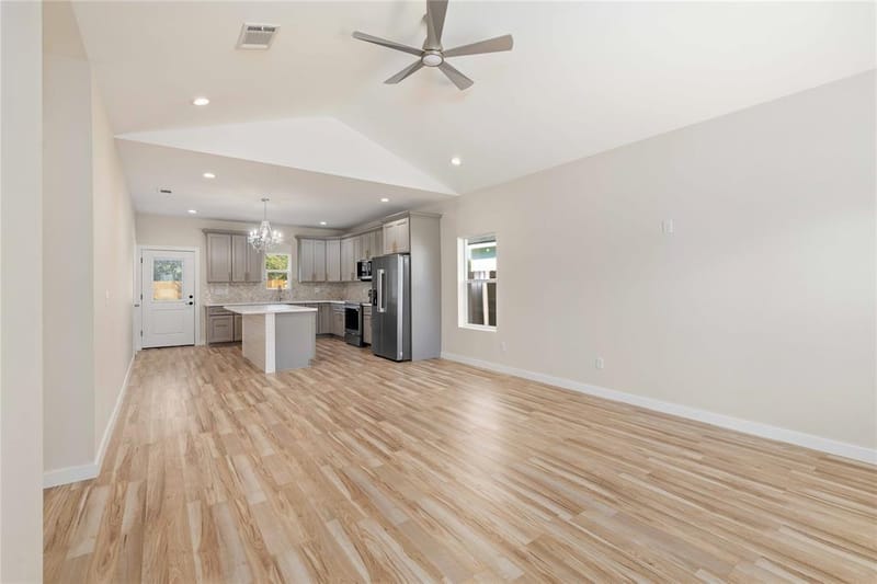 1613 1/2 2nd Street, Brownwood TX 76801 - Photo 6