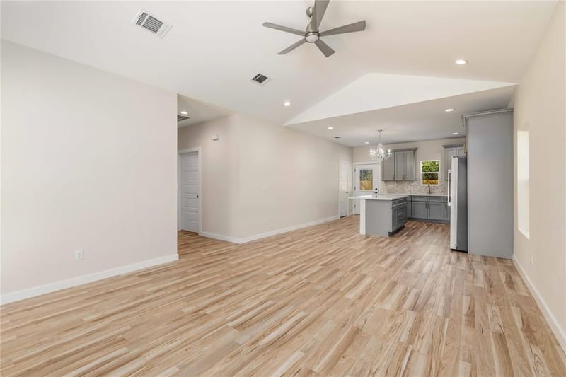 1613 1/2 2nd Street, Brownwood TX 76801 - Photo 9