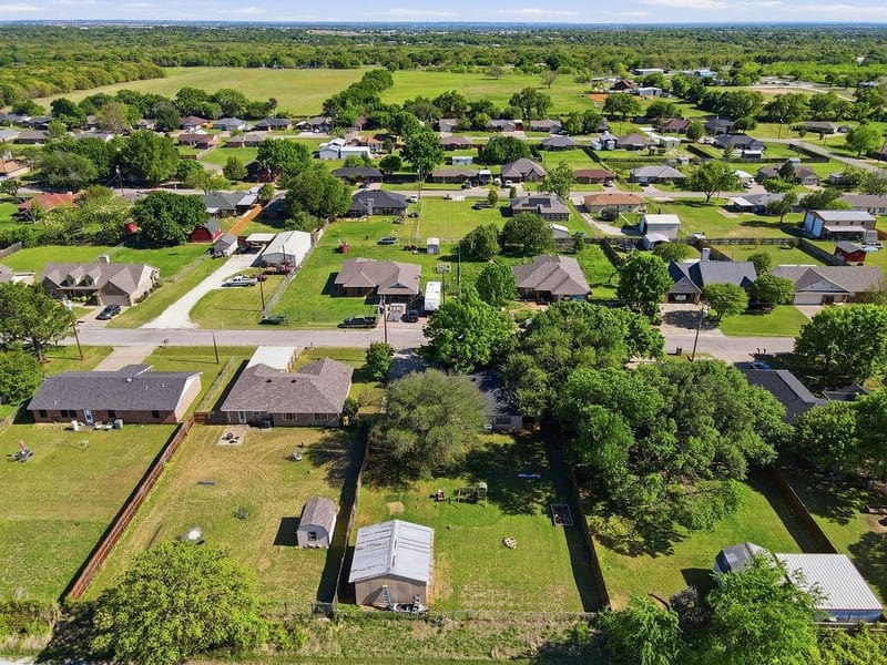 4041 Country Meadows Circle, Granbury TX 76049 - Photo 23
