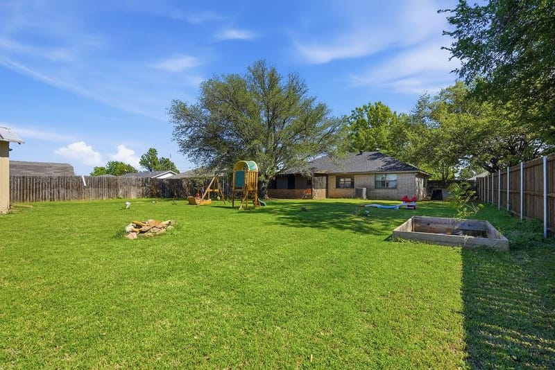 4041 Country Meadows Circle, Granbury TX 76049 - Photo 22