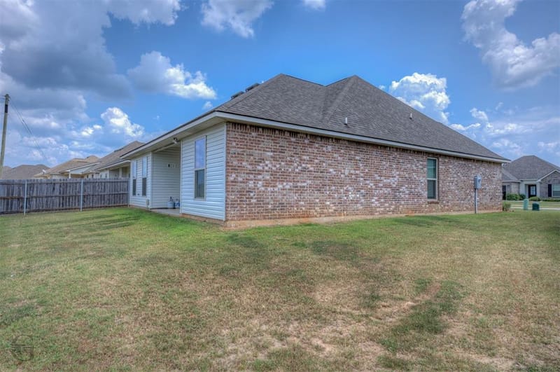 220 Berkshire Place, Haughton LA 71037 - Photo 23