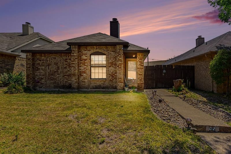 1024 Old Barn Lane, Mesquite TX 75149