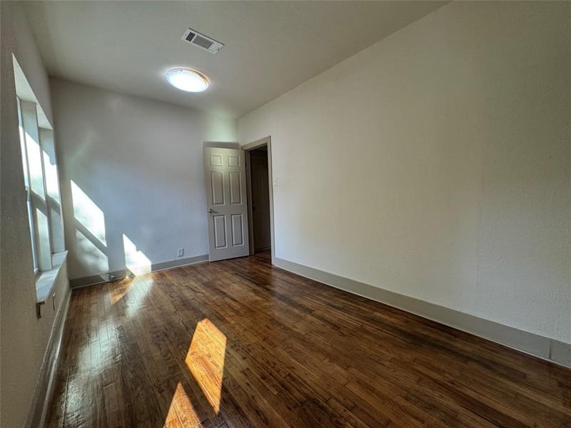 1613 N 15th Street, Waco TX 76707 - Photo 23