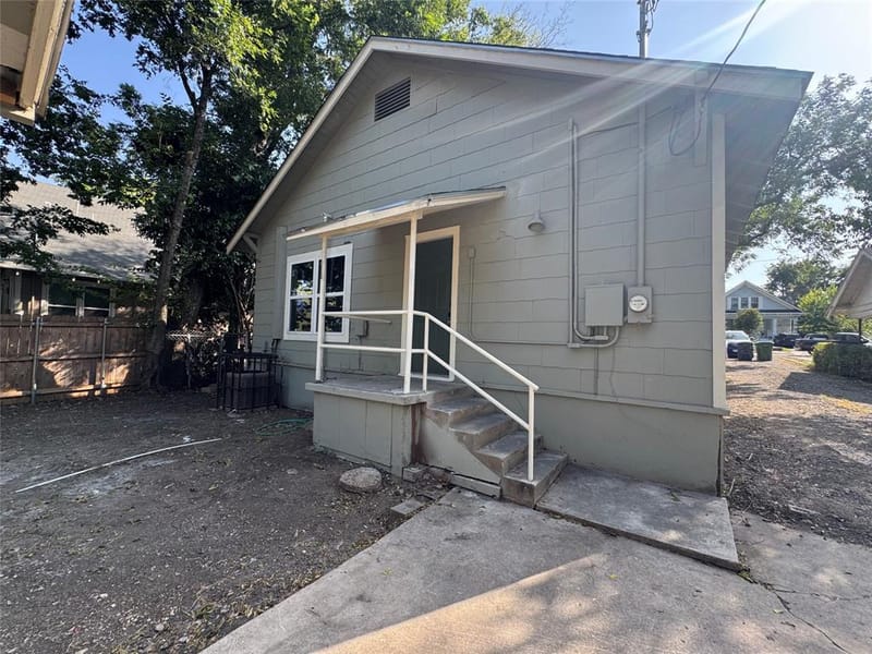 1613 N 15th Street, Waco TX 76707 - Photo 6