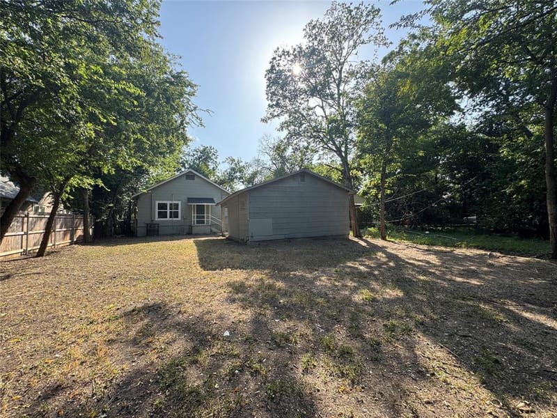 1613 N 15th Street, Waco TX 76707 - Photo 26